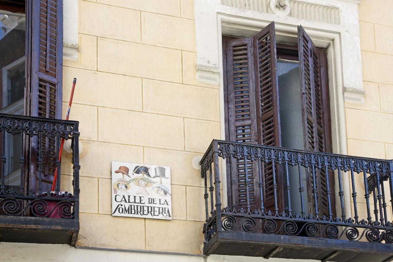 Reina Sofia Boutique I Apartment Madrid Exterior foto