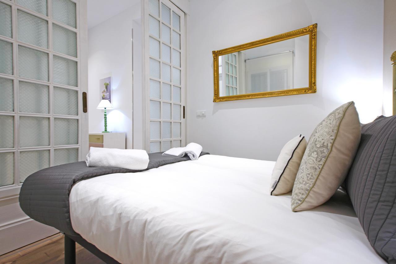 Reina Sofia Boutique I Apartment Madrid Exterior foto